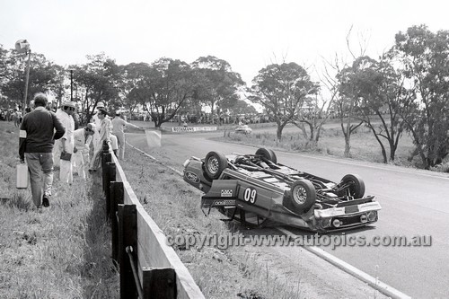 699003 - Barry Seton & Fred Gibson Falcon XW GT HO  -  Bathurst 1969