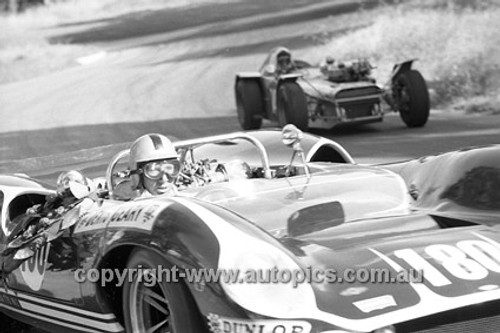 68250 - Denis Geary, Lola T70, Hume Weir 1968 - PhotographerJohn Lindsay