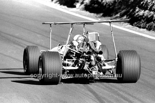 69633 - John Harvey, Repco Brabham V8 - Bathurst 7th April 1969