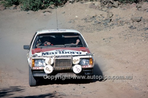 79958a - Barry Ferguson / Wayne Bell / Dave Boddy - Holden Commodore -  Repco ReliabilityTrial 1979