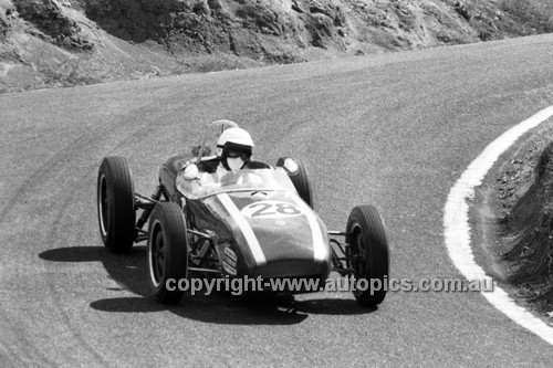 70909 - D. Hunt, Lotus 18 -  Bathurst 1970  - Photographer Lance J Ruting