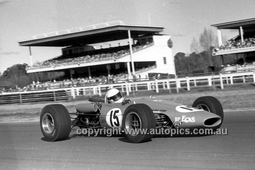 70944 - Ian Fergusson, Bowin P3a Ford T/C -  Warwick Farm 12th July 1970 - Photographer Lance J Ruting