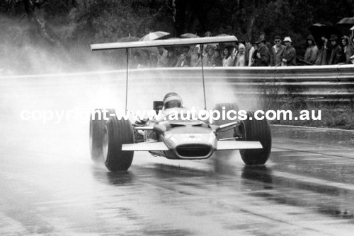 Jochen Rindt  -  Lotus 49B Ford V8  Warwick Farm