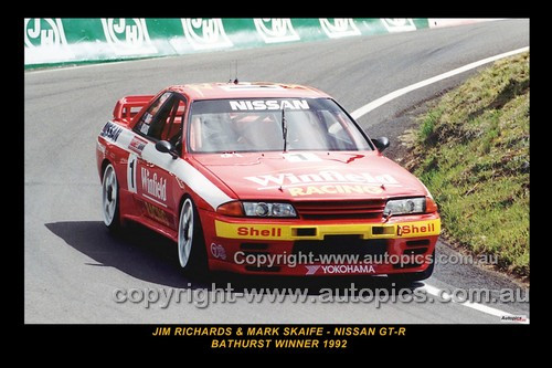 92716-1  -  A. Olofsson / N. Campton  -  Bathurst 1992 - Nissan GTR