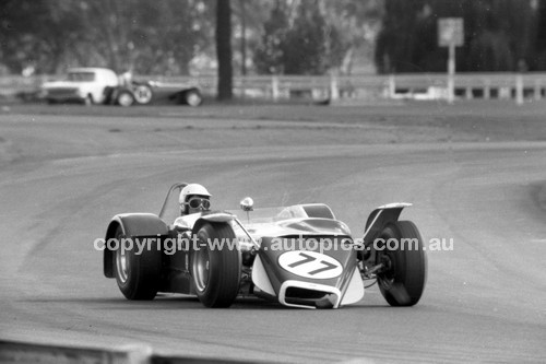 69245 - P. Harrex, U2 Ford - Warwick Farm 1969 - Photographer Lance J Ruting.