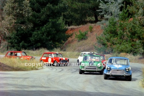 701048 - First lap of the Mini Race - Hume Weir 1970 - Photographer Jeff Nield