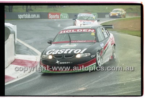 FIA 1000 Bathurst 19th November 2000 - Photographer Marshall Cass - Code 00-MC-B00-090