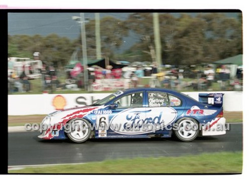 FIA 1000 Bathurst 19th November 2000 - Photographer Marshall Cass - Code 00-MC-B00-144