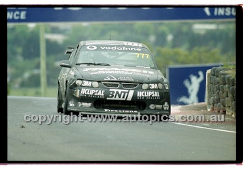 FIA 1000 Bathurst 19th November 2000 - Photographer Marshall Cass - Code 00-MC-B00-156