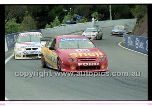 FIA 1000 Bathurst 19th November 2000 - Photographer Marshall Cass - Code 00-MC-B00-171