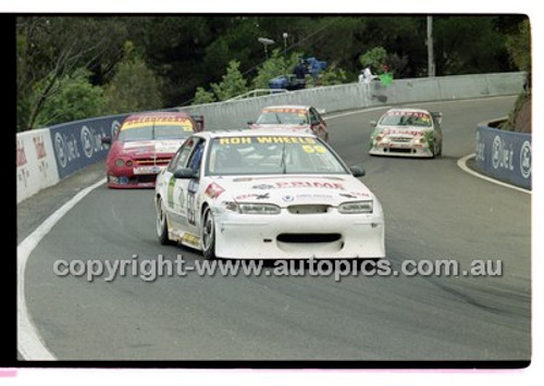 FIA 1000 Bathurst 19th November 2000 - Photographer Marshall Cass - Code 00-MC-B00-174