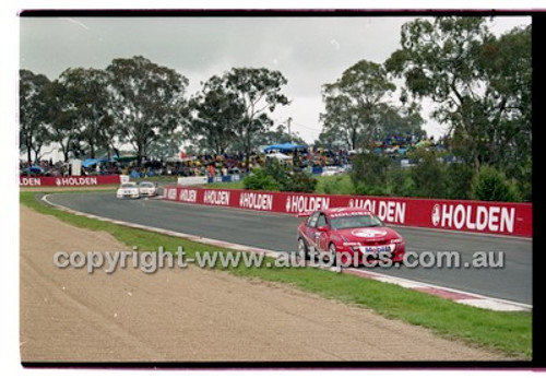 FIA 1000 Bathurst 19th November 2000 - Photographer Marshall Cass - Code 00-MC-B00-266