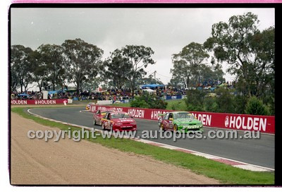 FIA 1000 Bathurst 19th November 2000 - Photographer Marshall Cass - Code 00-MC-B00-272