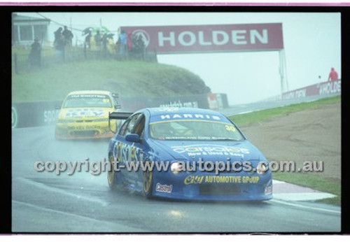 FIA 1000 Bathurst 19th November 2000 - Photographer Marshall Cass - Code 00-MC-B00-299