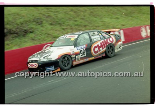 FIA 1000 Bathurst 19th November 2000 - Photographer Marshall Cass - Code 00-MC-B00-373