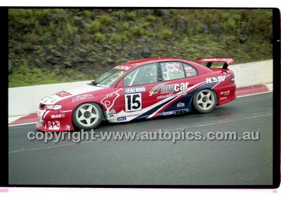 FIA 1000 Bathurst 19th November 2000 - Photographer Marshall Cass - Code 00-MC-B00-398