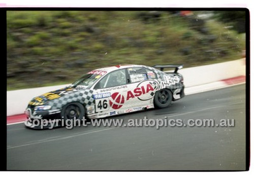 FIA 1000 Bathurst 19th November 2000 - Photographer Marshall Cass - Code 00-MC-B00-416