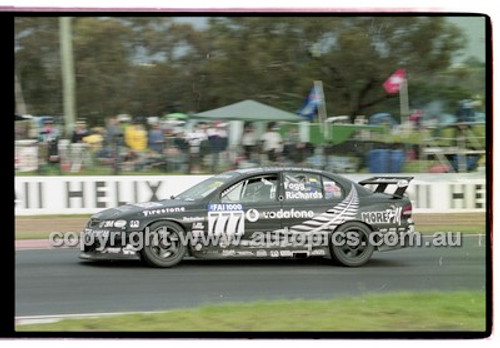 FIA 1000 Bathurst 19th November 2000 - Photographer Marshall Cass - Code 00-MC-B00-470