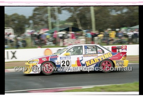 FIA 1000 Bathurst 19th November 2000 - Photographer Marshall Cass - Code 00-MC-B00-474