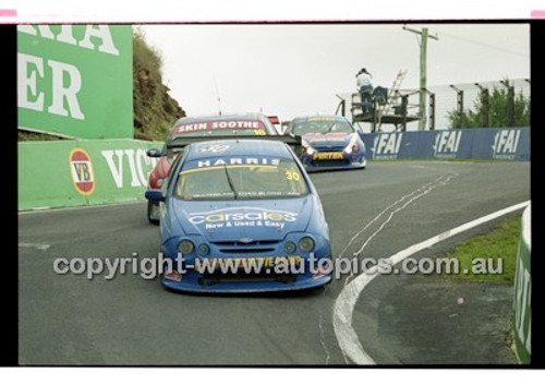 FIA 1000 Bathurst 19th November 2000 - Photographer Marshall Cass - Code 00-MC-B00-498