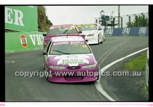 FIA 1000 Bathurst 19th November 2000 - Photographer Marshall Cass - Code 00-MC-B00-502