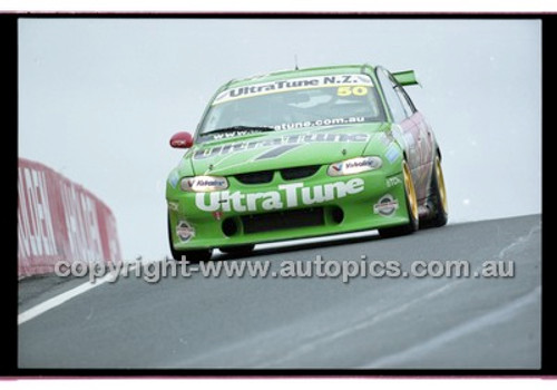 FIA 1000 Bathurst 19th November 2000 - Photographer Marshall Cass - Code 00-MC-B00-531