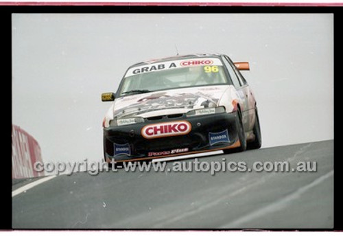 FIA 1000 Bathurst 19th November 2000 - Photographer Marshall Cass - Code 00-MC-B00-539