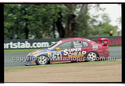 FIA 1000 Bathurst 19th November 2000 - Photographer Marshall Cass - Code 00-MC-B00-581