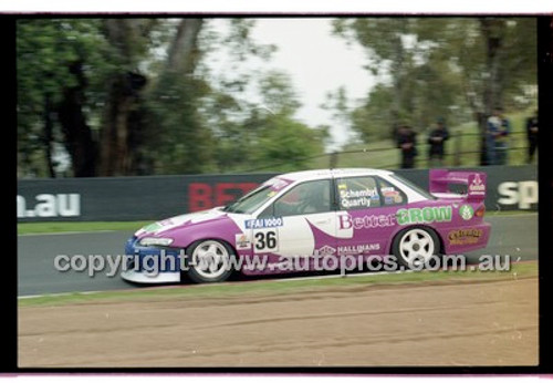 FIA 1000 Bathurst 19th November 2000 - Photographer Marshall Cass - Code 00-MC-B00-583