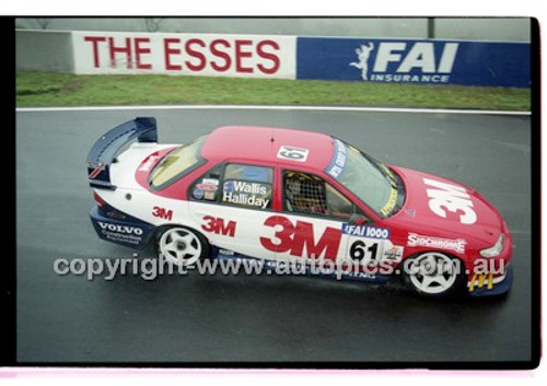 FIA 1000 Bathurst 19th November 2000 - Photographer Marshall Cass - Code 00-MC-B00-625
