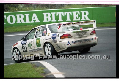 FIA 1000 Bathurst 19th November 2000 - Photographer Marshall Cass - Code 00-MC-B00-711