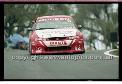 FIA 1000 Bathurst 19th November 2000 - Photographer Marshall Cass - Code 00-MC-B00-749