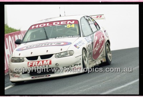 FIA 1000 Bathurst 19th November 2000 - Photographer Marshall Cass - Code 00-MC-B00-797