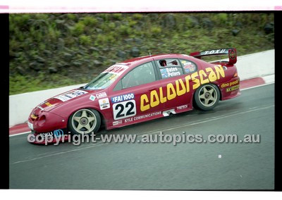 FIA 1000 Bathurst 19th November 2000 - Photographer Marshall Cass - Code 00-MC-B00-845