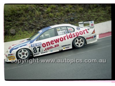 FIA 1000 Bathurst 19th November 2000 - Photographer Marshall Cass - Code 00-MC-B00-847