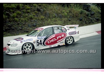 FIA 1000 Bathurst 19th November 2000 - Photographer Marshall Cass - Code 00-MC-B00-850