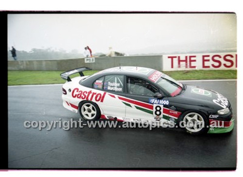 FIA 1000 Bathurst 19th November 2000 - Photographer Marshall Cass - Code 00-MC-B00-882
