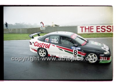 FIA 1000 Bathurst 19th November 2000 - Photographer Marshall Cass - Code 00-MC-B00-882
