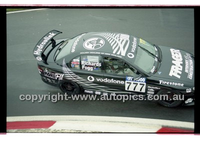 FIA 1000 Bathurst 19th November 2000 - Photographer Marshall Cass - Code 00-MC-B00-904