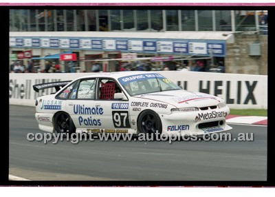 FIA 1000 Bathurst 19th November 2000 - Photographer Marshall Cass - Code 00-MC-B00-956