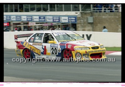 FIA 1000 Bathurst 19th November 2000 - Photographer Marshall Cass - Code 00-MC-B00-970