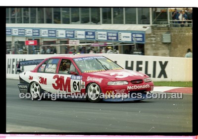 FIA 1000 Bathurst 19th November 2000 - Photographer Marshall Cass - Code 00-MC-B00-972