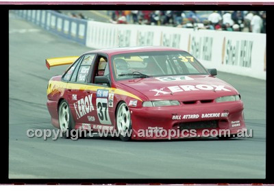 FIA 1000 Bathurst 19th November 2000 - Photographer Marshall Cass - Code 00-MC-B00-981