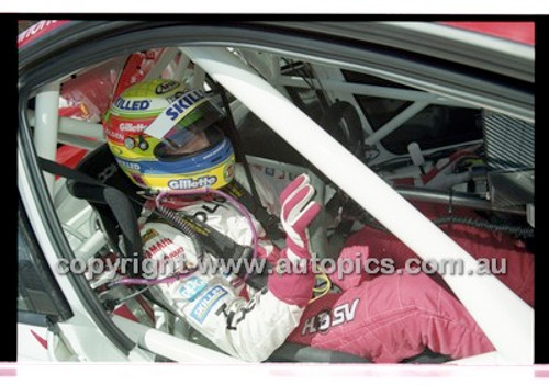 Bathurst 1000, 2001 - Photographer Marshall Cass - Code 01-MC-B01-076