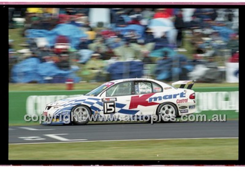 Bathurst 1000, 2001 - Photographer Marshall Cass - Code 01-MC-B01-278