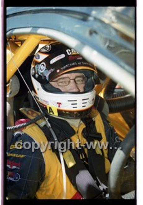 Bathurst 1000, 2001 - Photographer Marshall Cass - Code 01-MC-B01-348