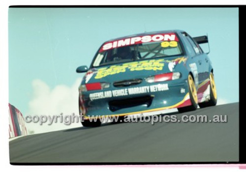 Bathurst 1000, 2001 - Photographer Marshall Cass - Code 01-MC-B01-451