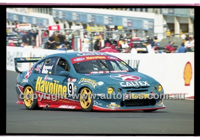 Bathurst 1000, 2001 - Photographer Marshall Cass - Code 01-MC-B01-896