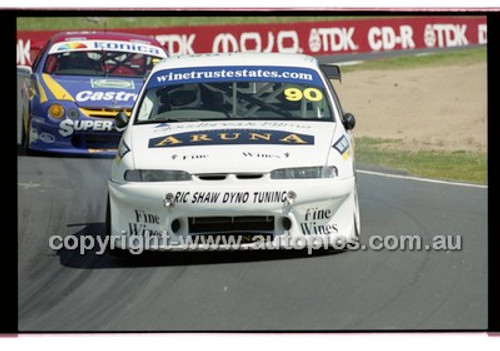 Bathurst 1000, 2001 - Photographer Marshall Cass - Code 01-MC-B01-1009