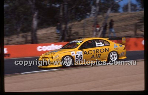 Bathurst 1000, 2002 - Photographer Marshall Cass - Code 02-B02-017